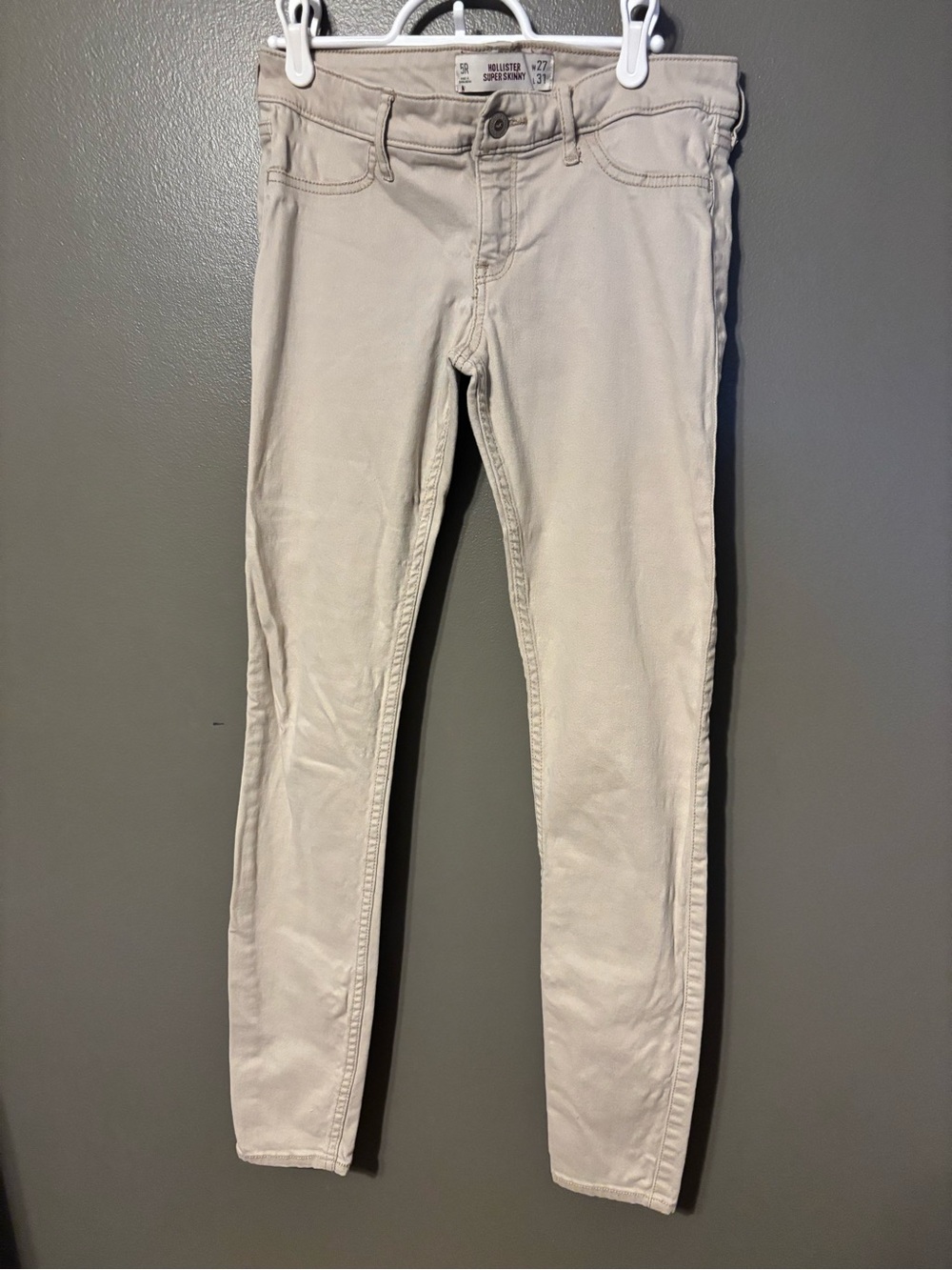Hollister Women's Super Skinny Jeans in Light Beige